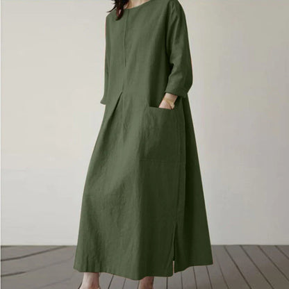 Elegant autumn dress made of premium cotton fabric, with a flattering wide waistline and available in a range of classic autumn colours.