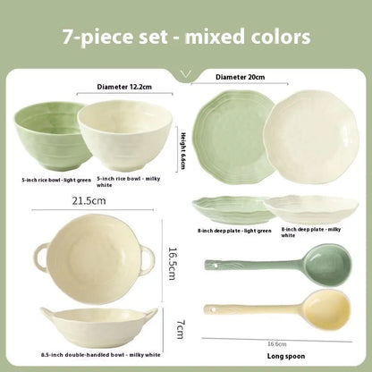 Solid colour ceramic tableware set with seven pieces in a minimalist style, presented in a gift box.