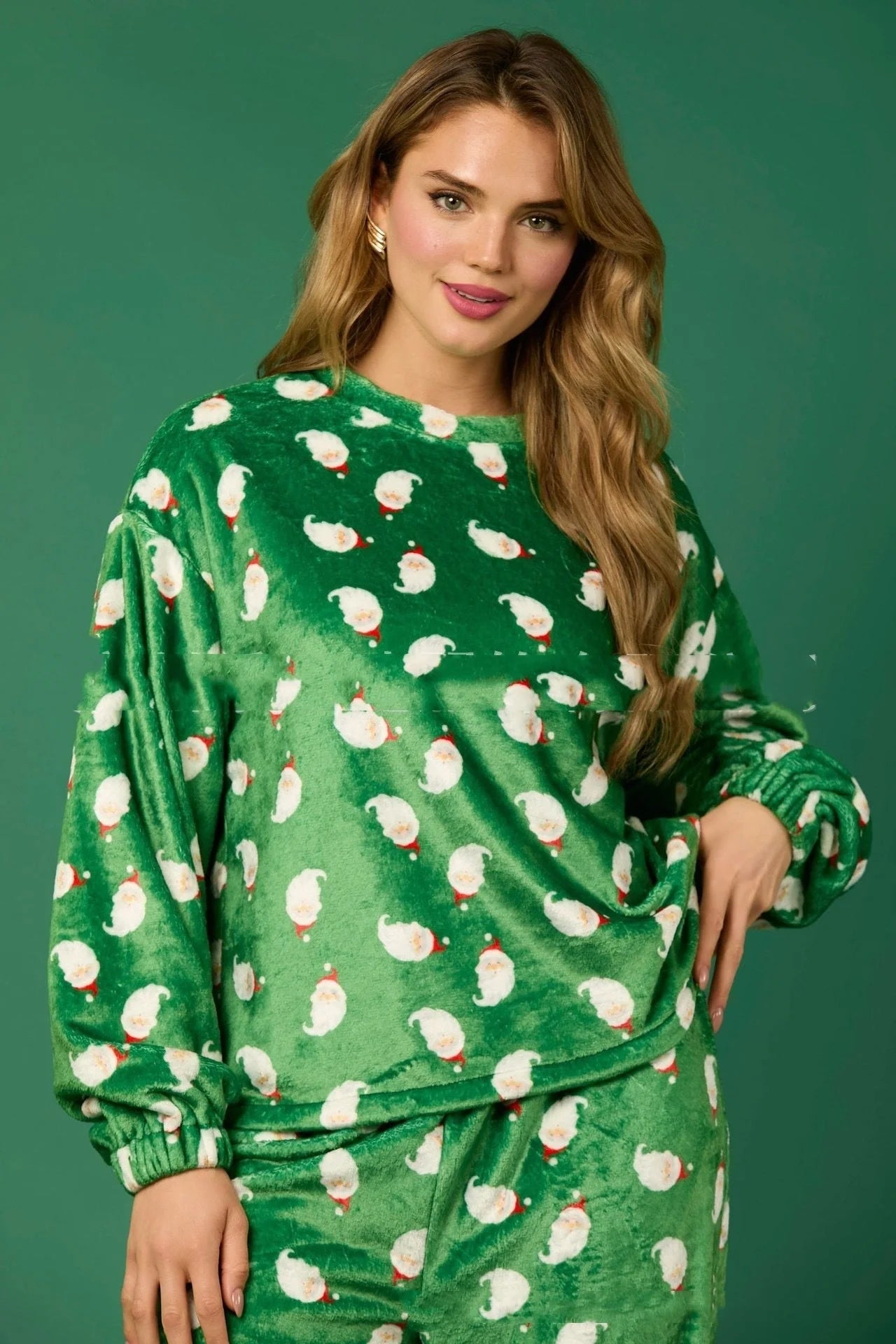 2024 women's flannel pajama set with Santa Claus design and long sleeves