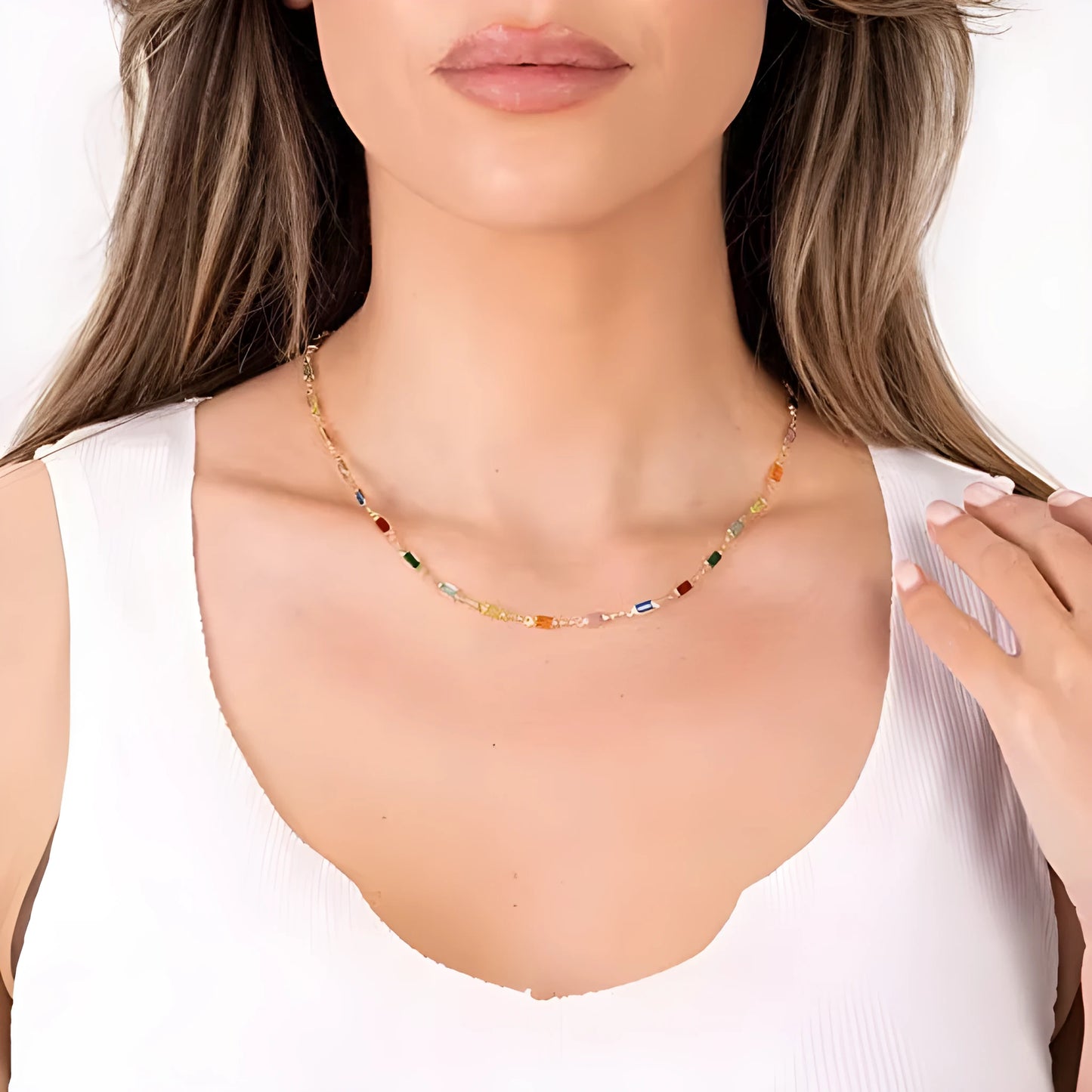 Ladies silver-tone adjustable necklace with a geometric blue glass pendant on a 41-50cm chain.