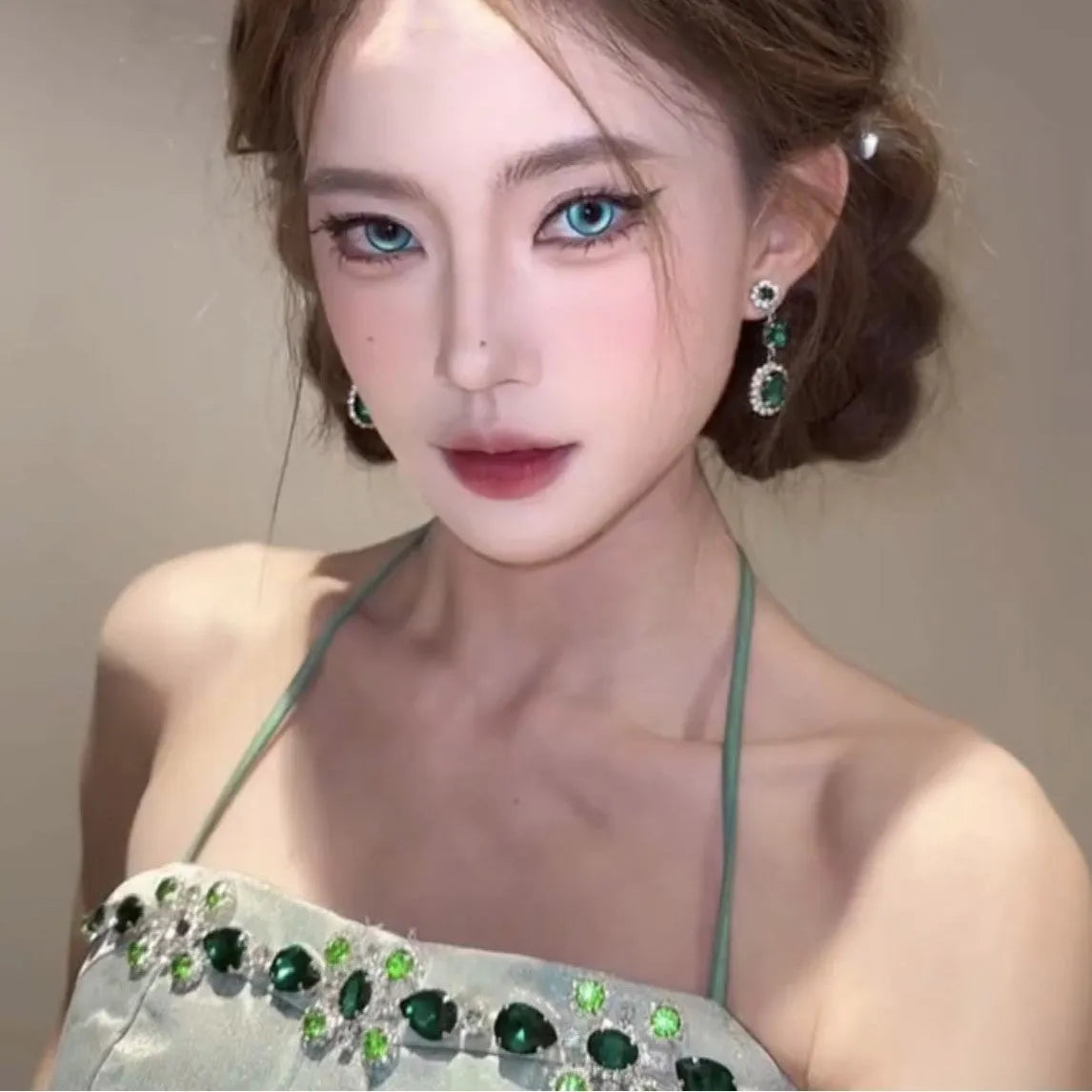 Rhinestone drop tassel necklace set with emerald alloy pendant and 51-80cm clavicle chain