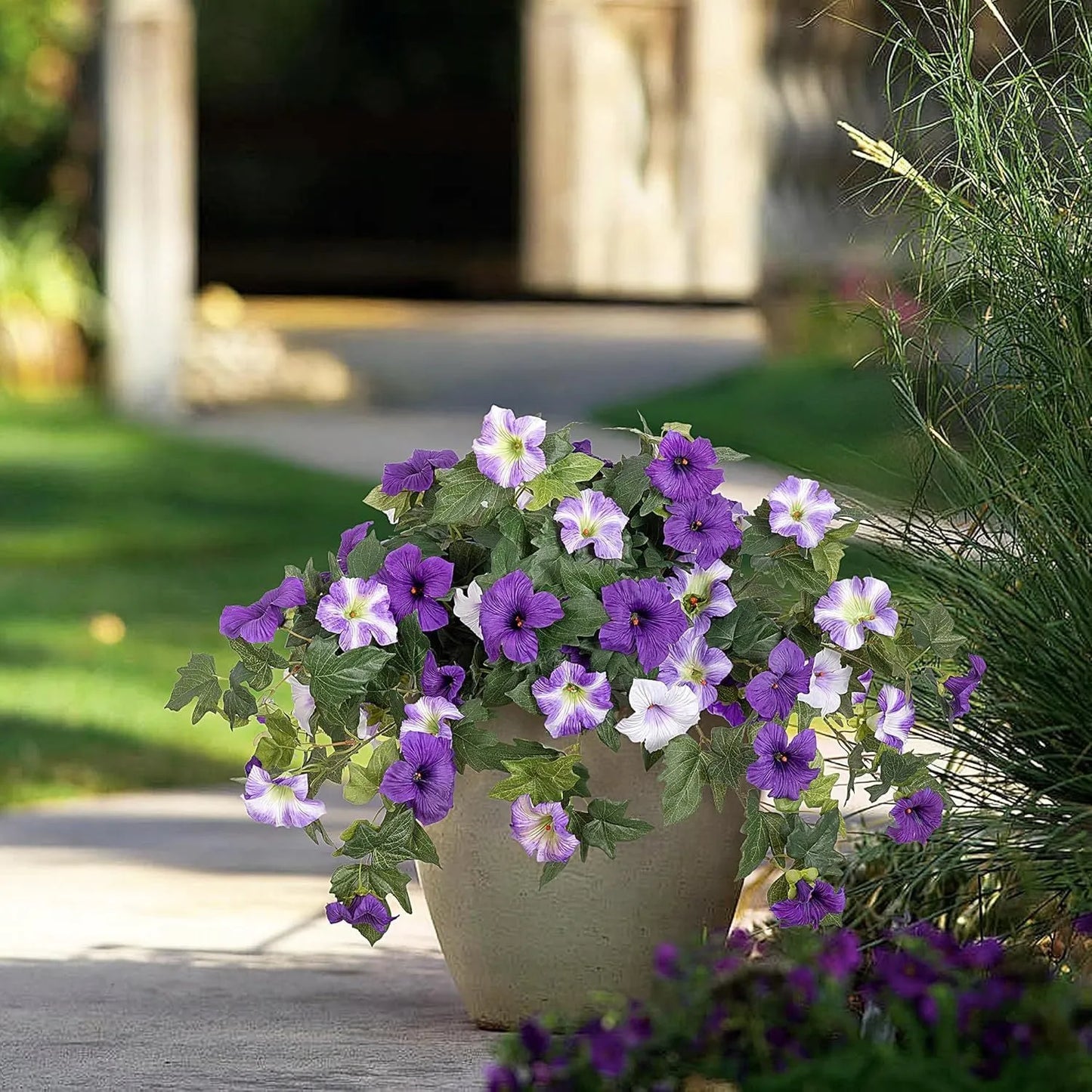 Plastic artificial flower arrangement with 12 fork stems in a European-style container for outdoor garden decoration