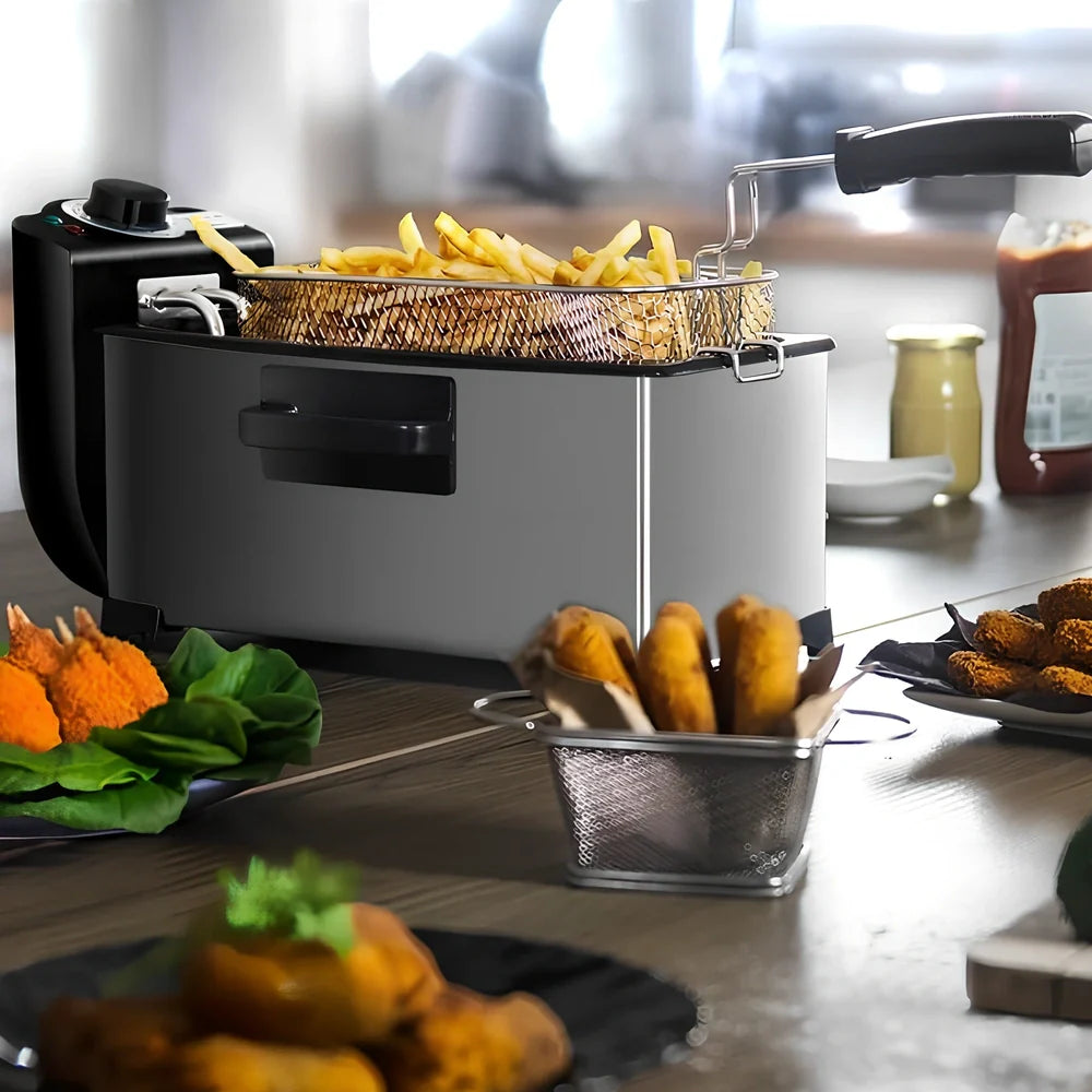 Silver 3-litre french fries fryer with Teflon non-stick coating and mechanical timer