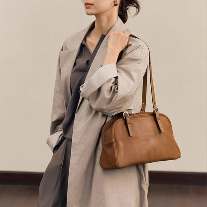 Women's retro casual genuine leather shoulder bag in horizontal square shape with double straps
