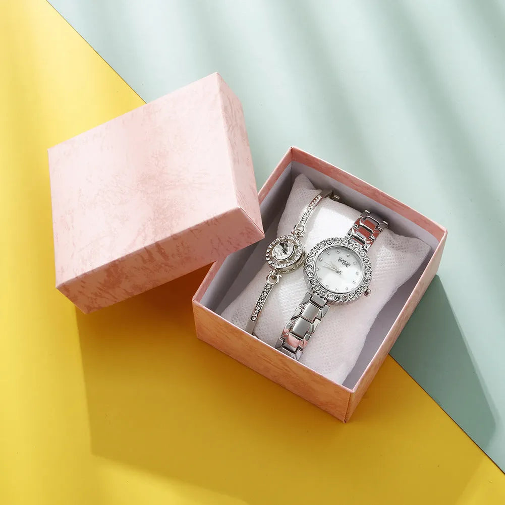 Women's diamond bracelet watch with 3cm round case, stainless steel strap, gold or silver, with bracelet and box option