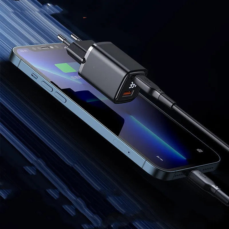 Black dual-port digital display fast charging charger, USB-A and USB-C, European standard plug, 81x33x28mm, model CH-1701
