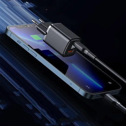 Black dual-port digital display fast charging charger, USB-A and USB-C, European standard plug, 81x33x28mm, model CH-1701