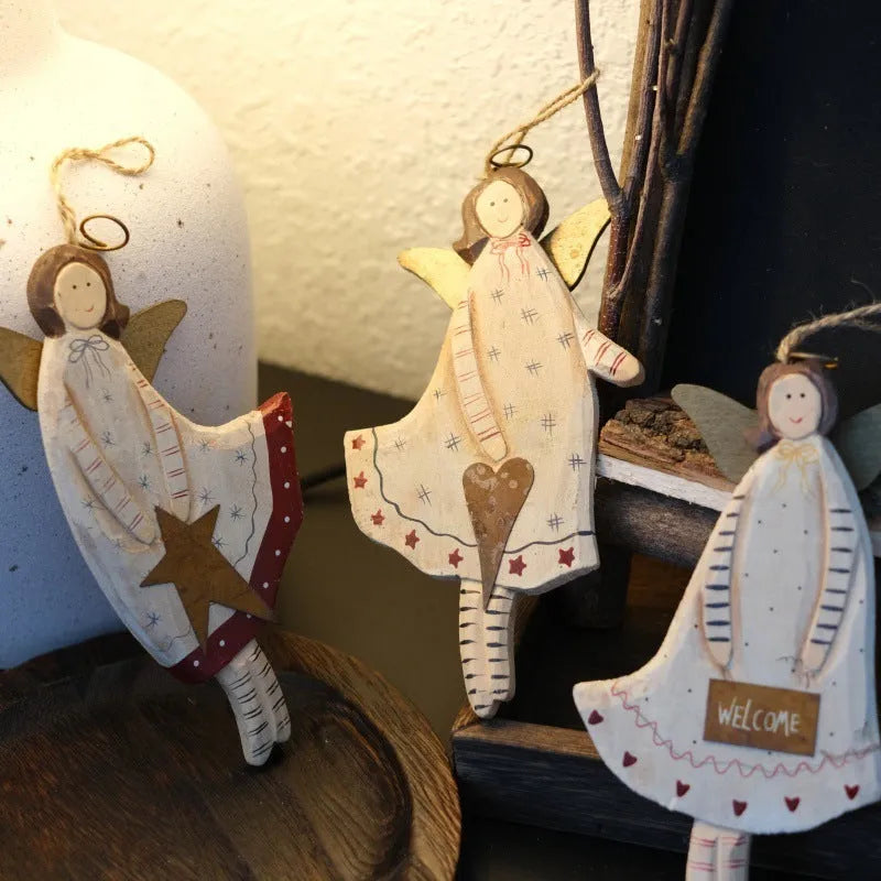 Hand-painted wooden pendant with carved designs in American country style for door or wall decoration