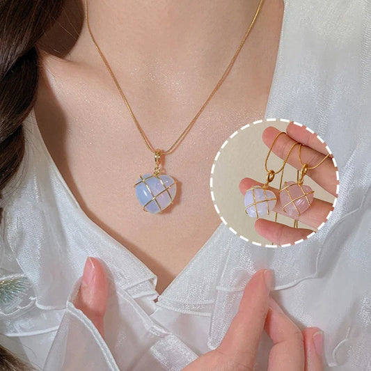 Elegant gold-plated moonstone necklace with a heart-shaped pendant, perfect for fashionable women and girls