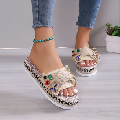 Women's platform sandals with beach bow decoration in creamy-white cloth material