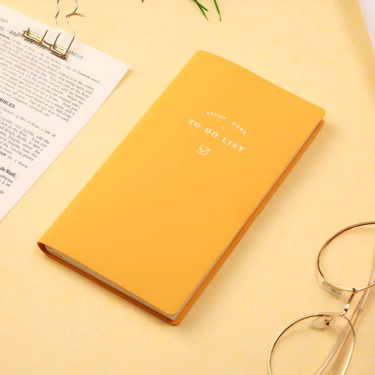 Simple Style A6 todo list notebook in blue, green, pink, or yellow with PU cover and 96 pages.