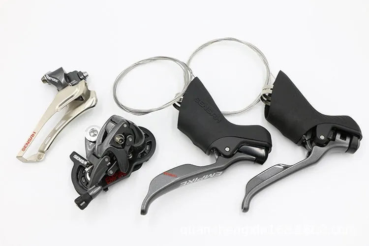 Road bike 11-speed transmission kit with aluminium alloy derailleurs and inner cable routing shifter