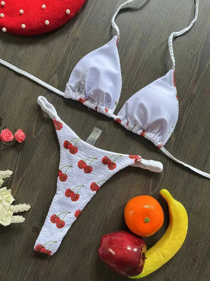 Women's printed two-piece bikini swimsuit with quick-dry fabric and cotton lining.