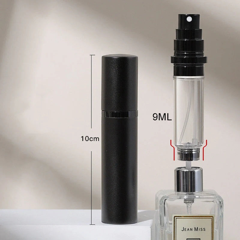 Compact perfume vaporizer in various colours with leak-proof design