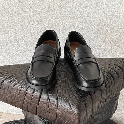 Men's slip-on casual shoes in microfiber with a rubber sole, shown in a neutral colour