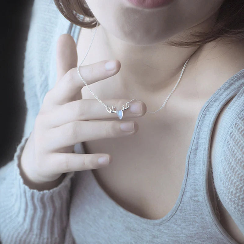 Elegant S925 Elk Moonstone Pendant Necklace for women