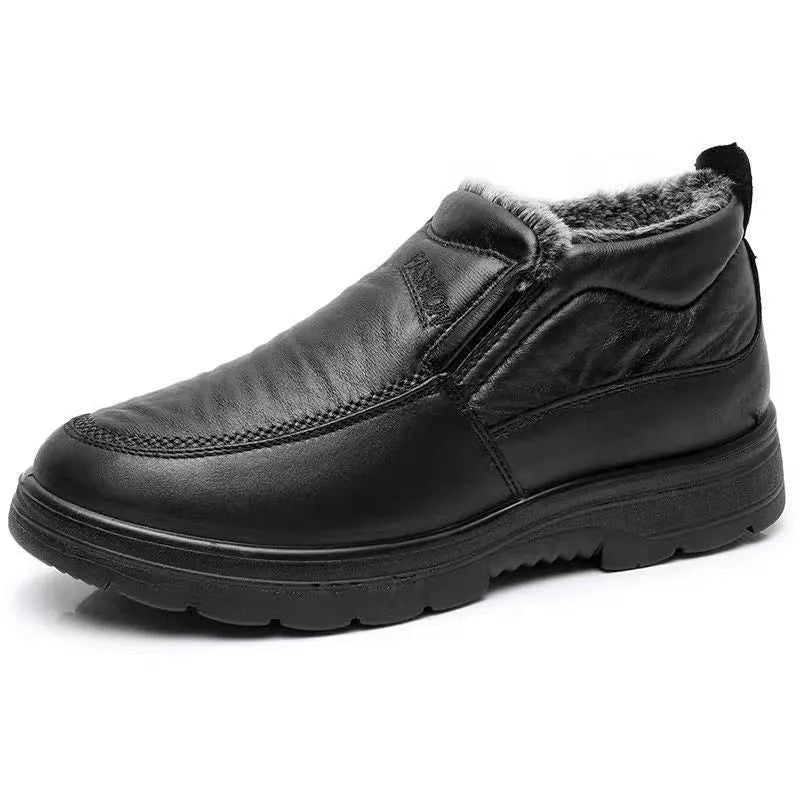 Men's black winter cotton slip-on shoes with fleece lining and rubber soles