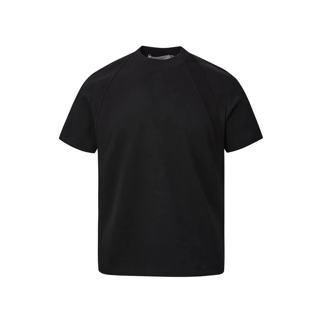 Loose-fit black short sleeve top with textured air layer stitching on a mannequin.