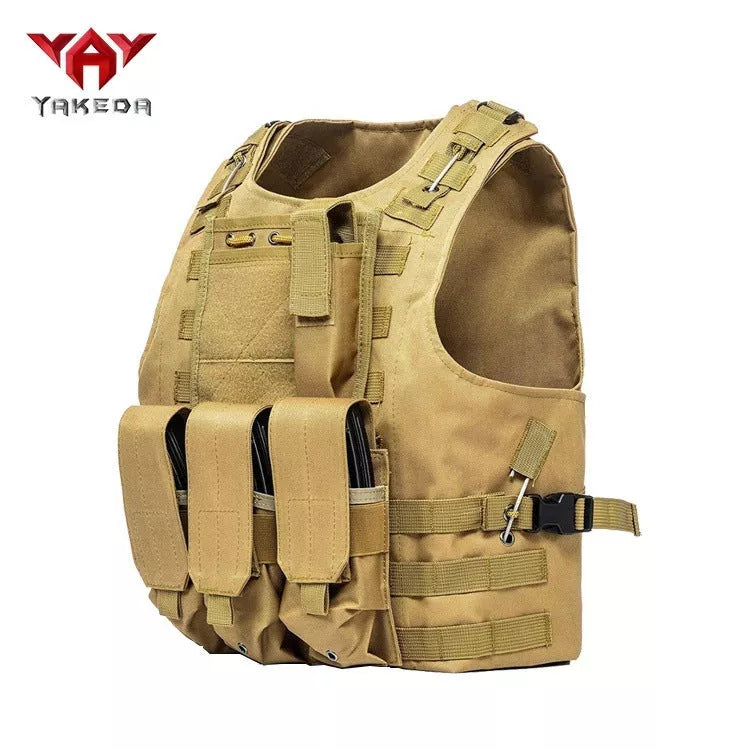 Military Fan Tactical Vest in black or mud for outdoor training and activities