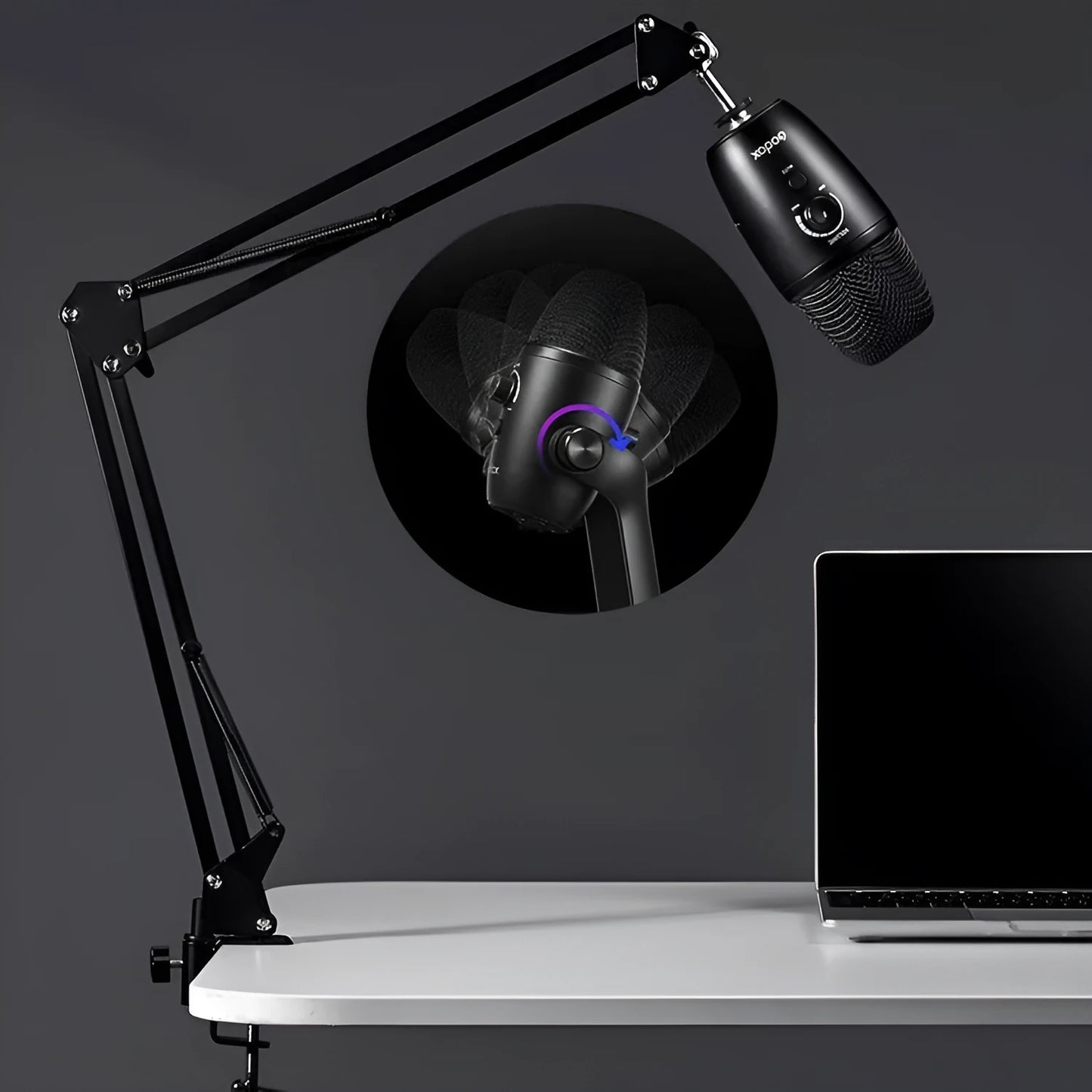 God Cow UMIC82 wireless karaoke microphone with noise cancellation technology