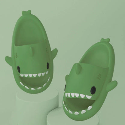 Cozy shark-themed slippers made of premium EVA material for indoor and outdoor wear