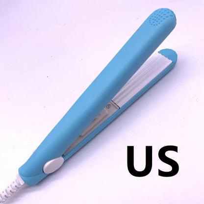 Mini splint hair straightener in pink, blue or purple, 17.5cm long, aluminium body, 180°C constant heat, 3D floating technology