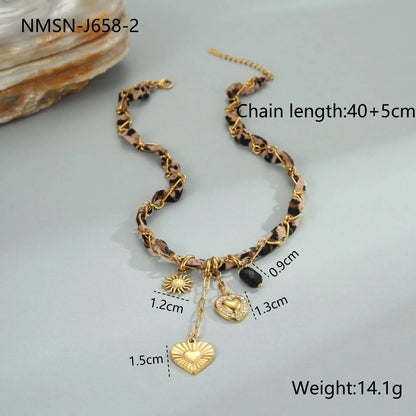 Stainless steel leopard love pendant necklace with geometric design on 41-50cm adjustable chain