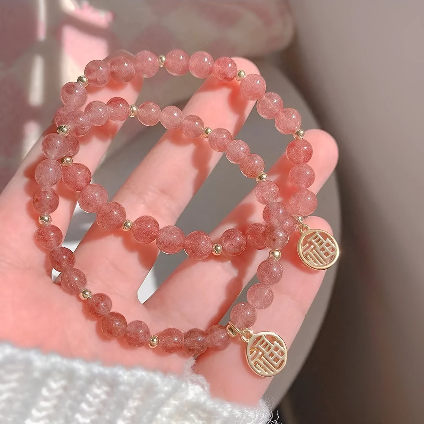 Handmade strawberry quartz blessing card bracelet with glass beads in new Chinese style.