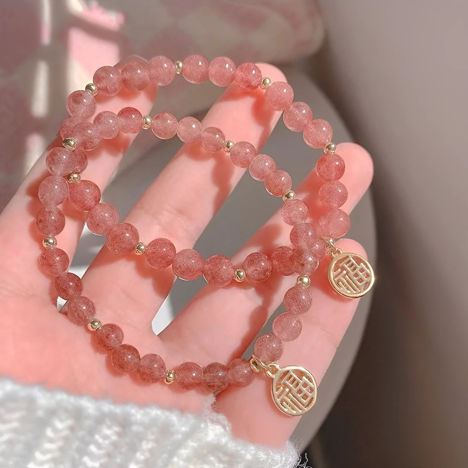 Handmade strawberry quartz blessing card bracelet with glass beads in new Chinese style.