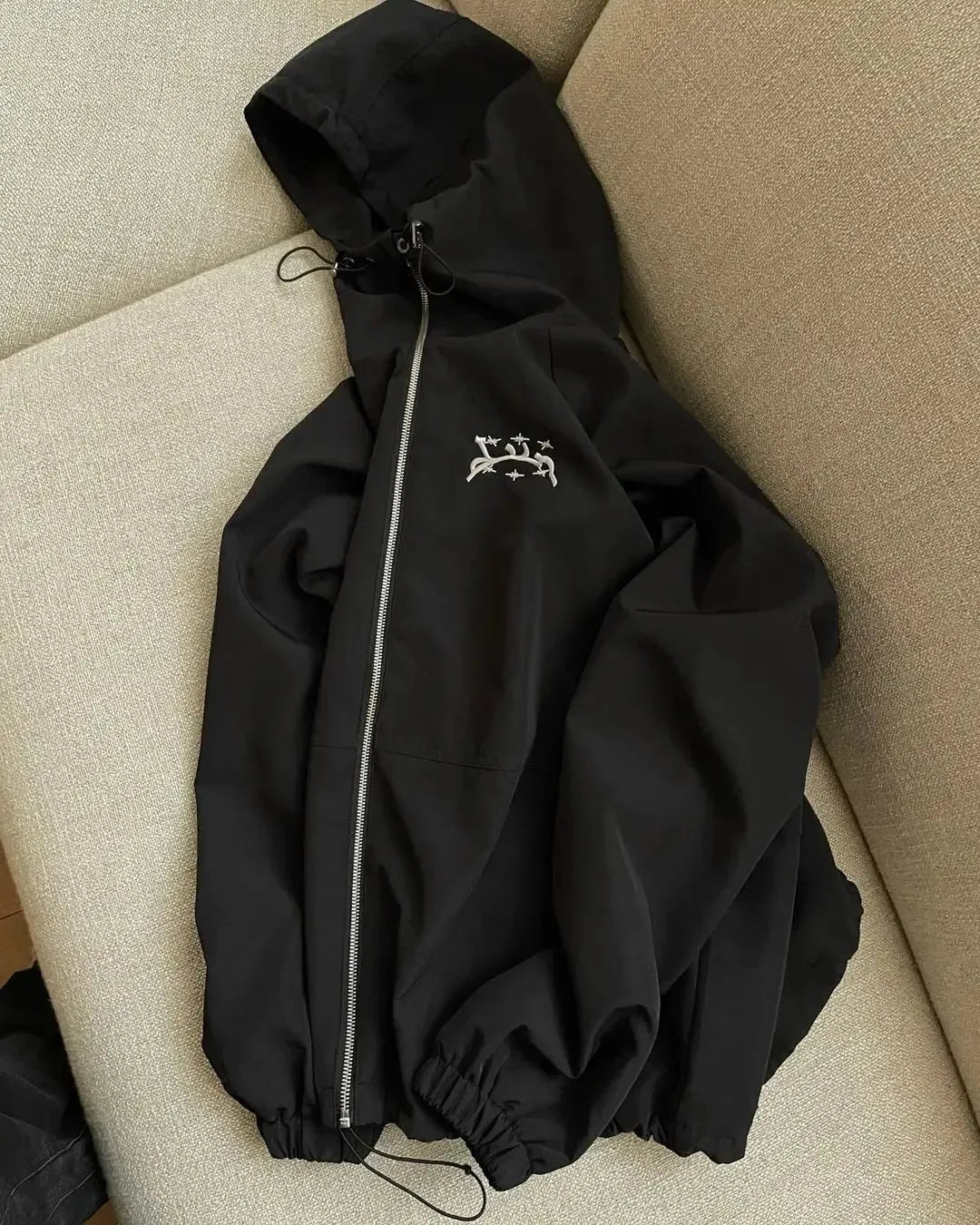 British style grey hooded sunscreen jacket for middle-aged men with loose fit design