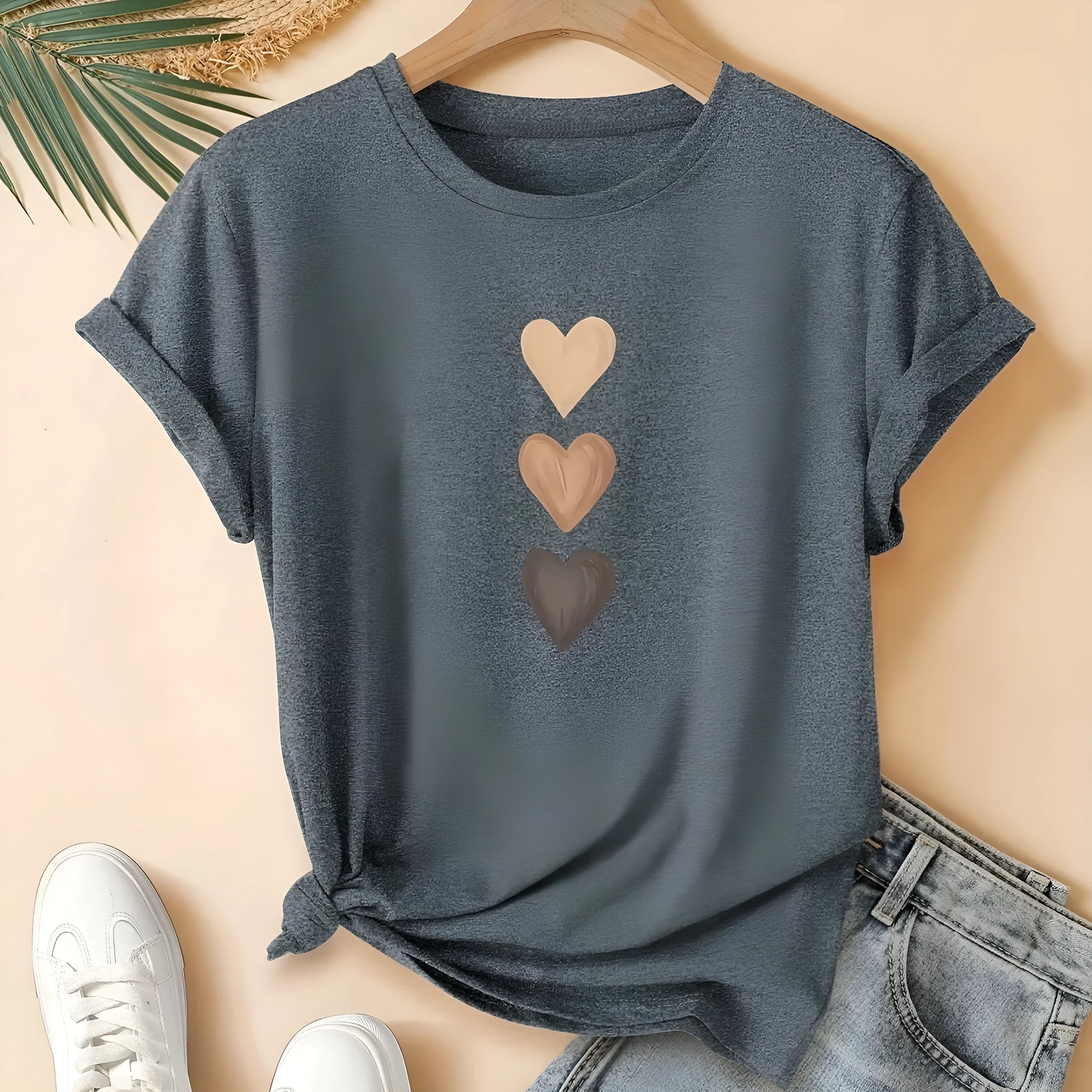 Women's art retro pure cotton short sleeve T-shirt in blue.