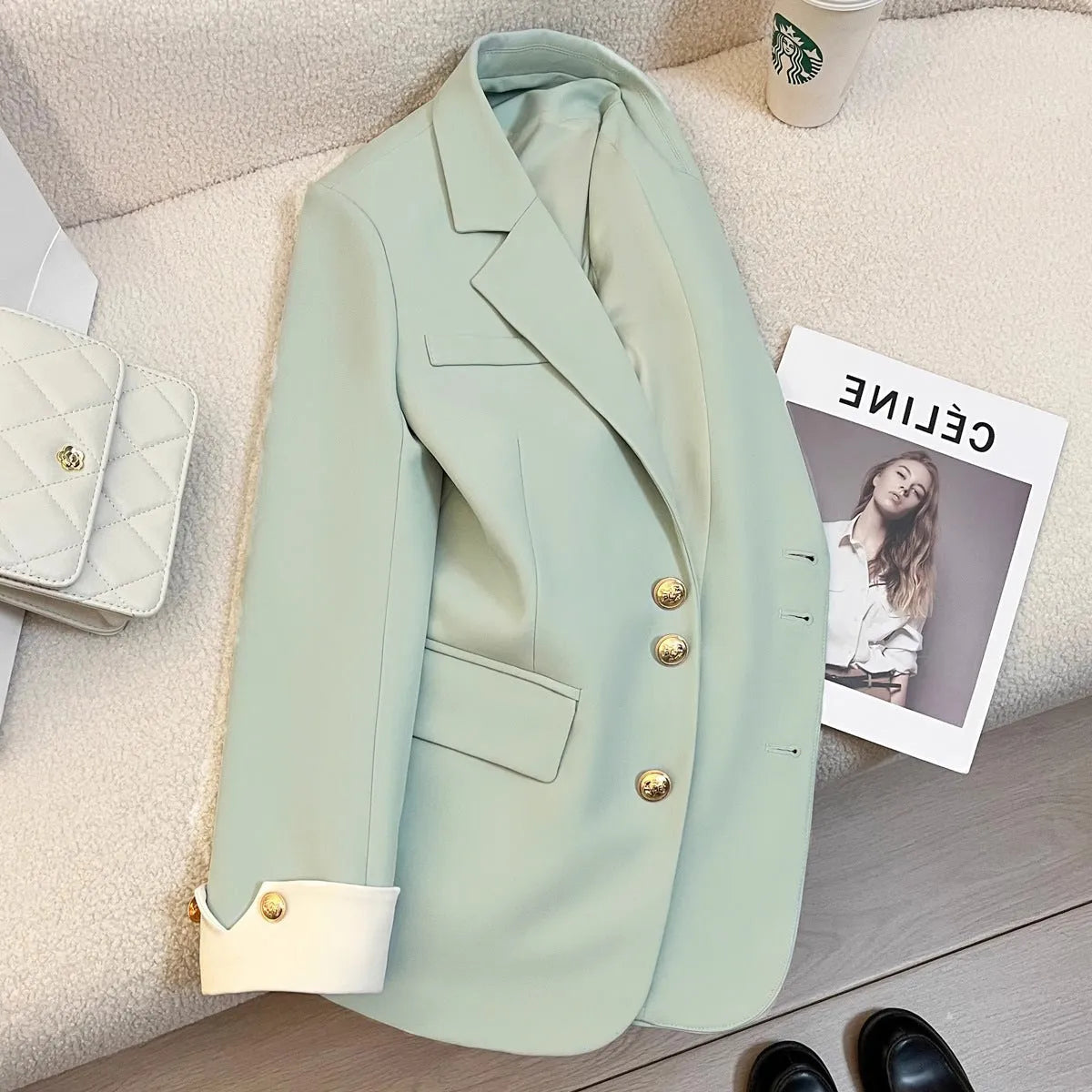 Women's Korean-style coat with 65cm length, loose fit, regular long sleeves and pockets in milky white