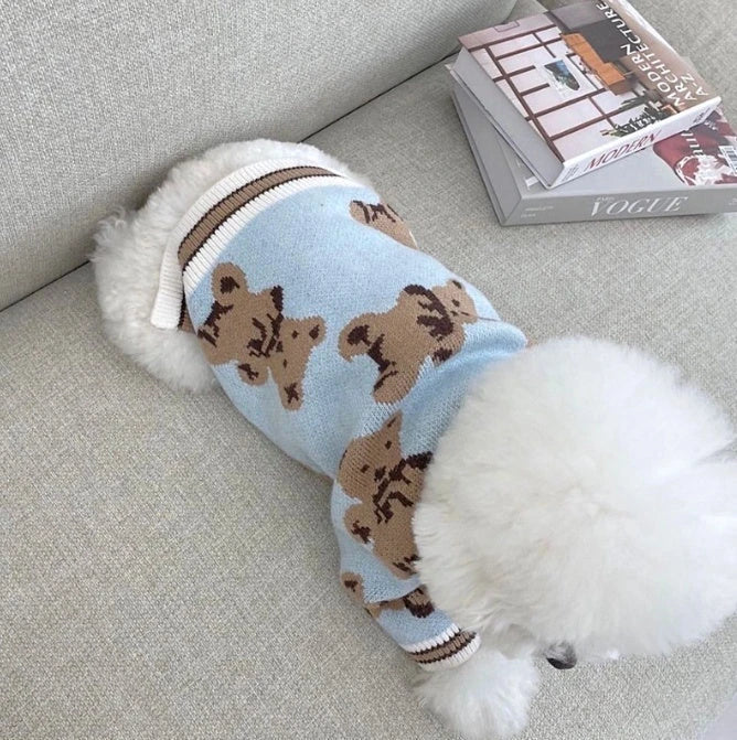 Cosy knitted pet jumper in classic British striped design, available in light blue, beige, and red colours