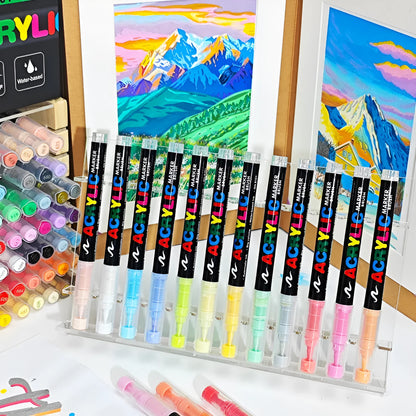 Set of straight acrylic marker pens with soft heads in multiple colours for painting and graffiti
