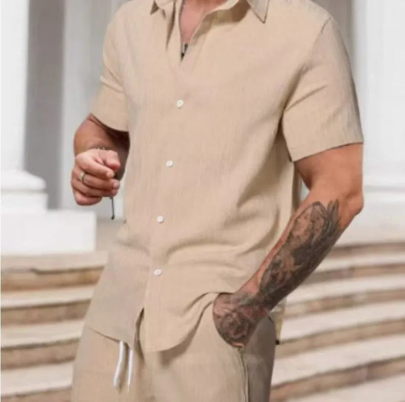 Men's striped printed casual suit with short sleeve shirt and matching shorts in polyester fabric