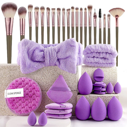 Beauty tool set with hydrophilic non-latex tools for facial cleansing and makeup application in various colours