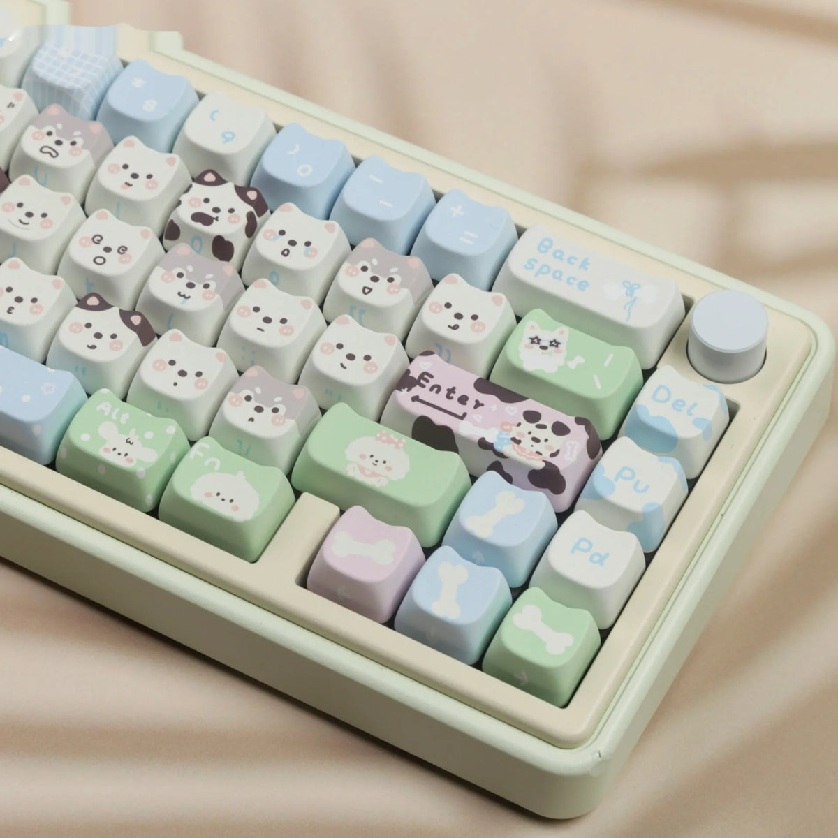 Full set of PBT key caps for mechanical keyboards with colourful cat and puppy designs