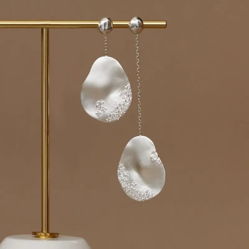 Asymmetric floral earrings with Chinese style design in gold and silver plating options with zircon detailing