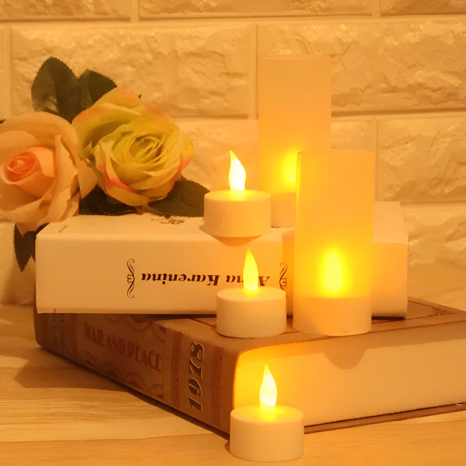 White plastic USB rechargeable LED candle with yellow flashing light mode, measuring 5.5cm tall