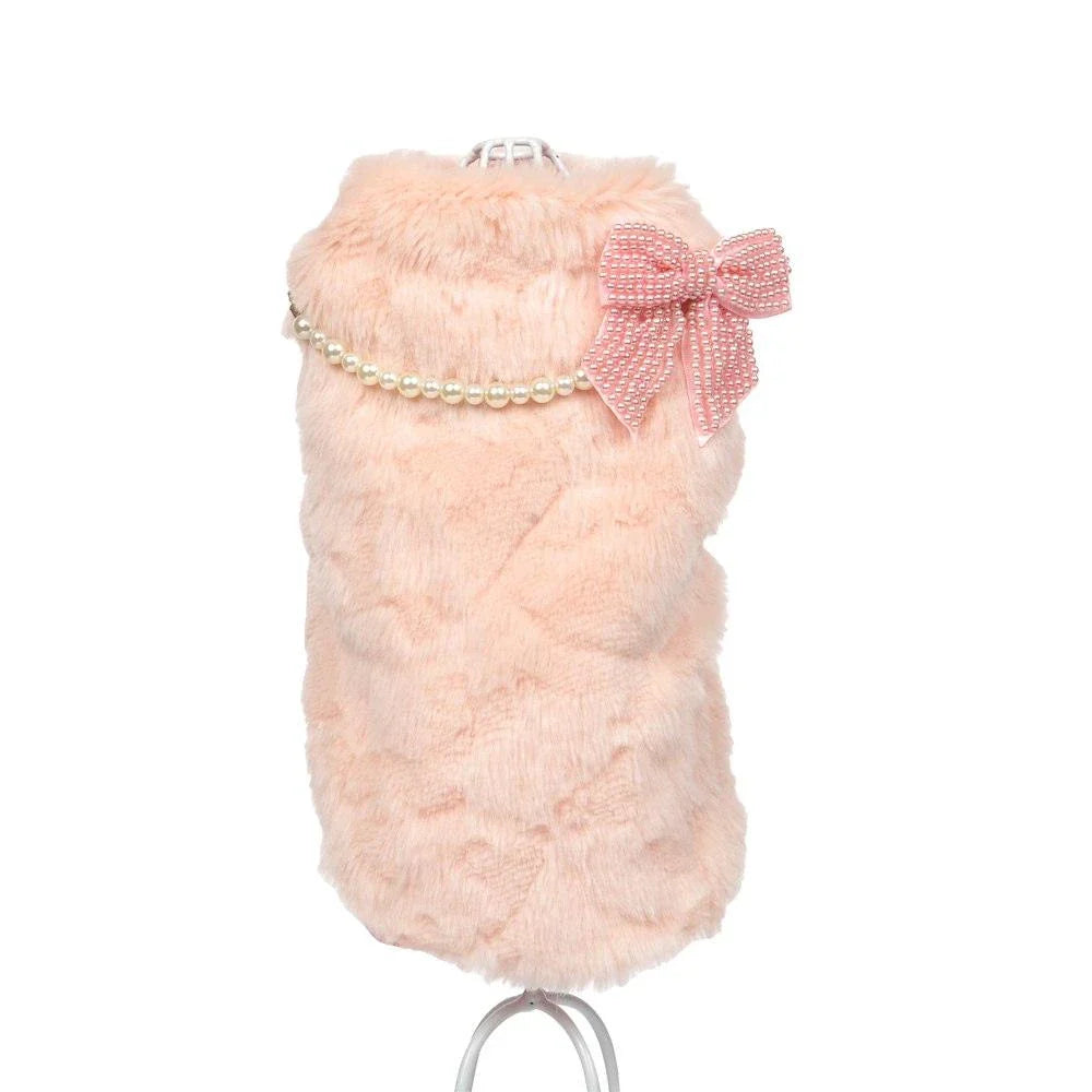 Elegant and cosy cat winter coat with hooded design, made from premium cotton and soft fur