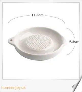 Ceramic ginger grater with no sharp blades, ideal for a family-friendly kitchen