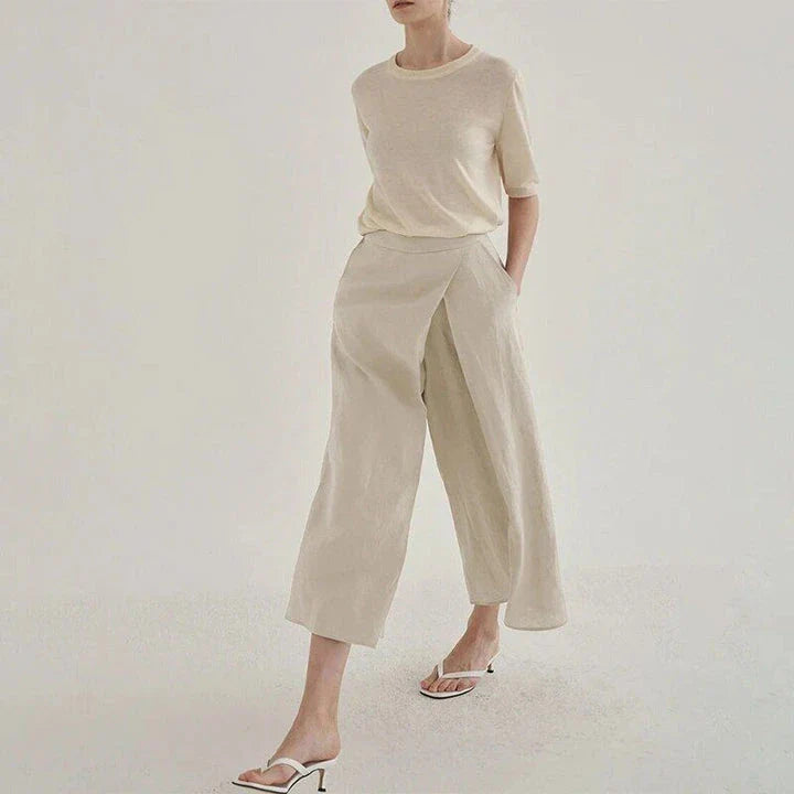 Elegant high-waist cotton-linen wide-leg trousers for women in a chic linen colour