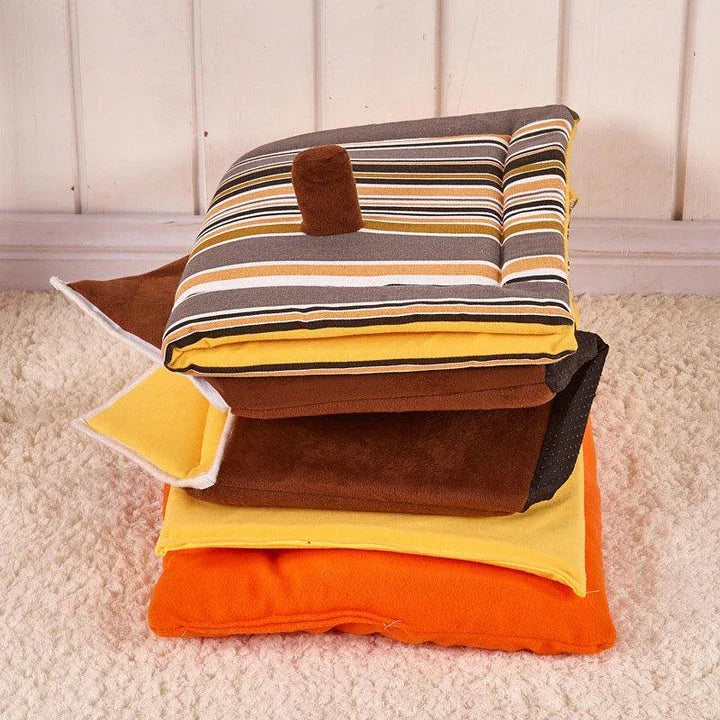 Cosy Canine Haven premium pet bed with plush mat in green, available in small, medium, and large sizes