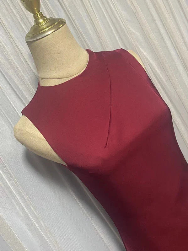 Elegant asymmetric dress in wine red and milky white with a half turtleneck design, perfect for autumn and winter wear.
