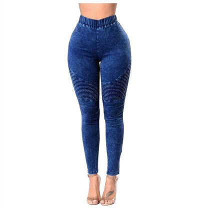 Flattering high-waisted denim jeans with a unique crinkled finish and lift-and-tuck technology for a sculpted, confident rear