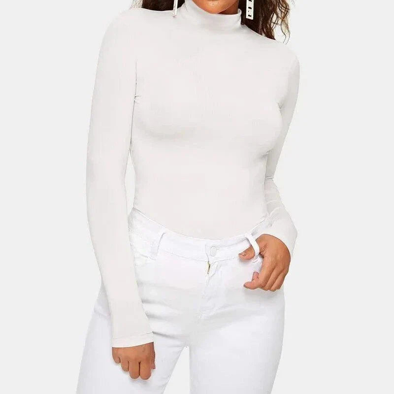 Elegant turtleneck jumper in a solid coffee colour, perfect for cosy autumn and winter wear