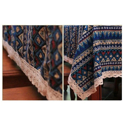 Bohemian-patterned dining tablecloth with intricate jacquard weave and vibrant colours