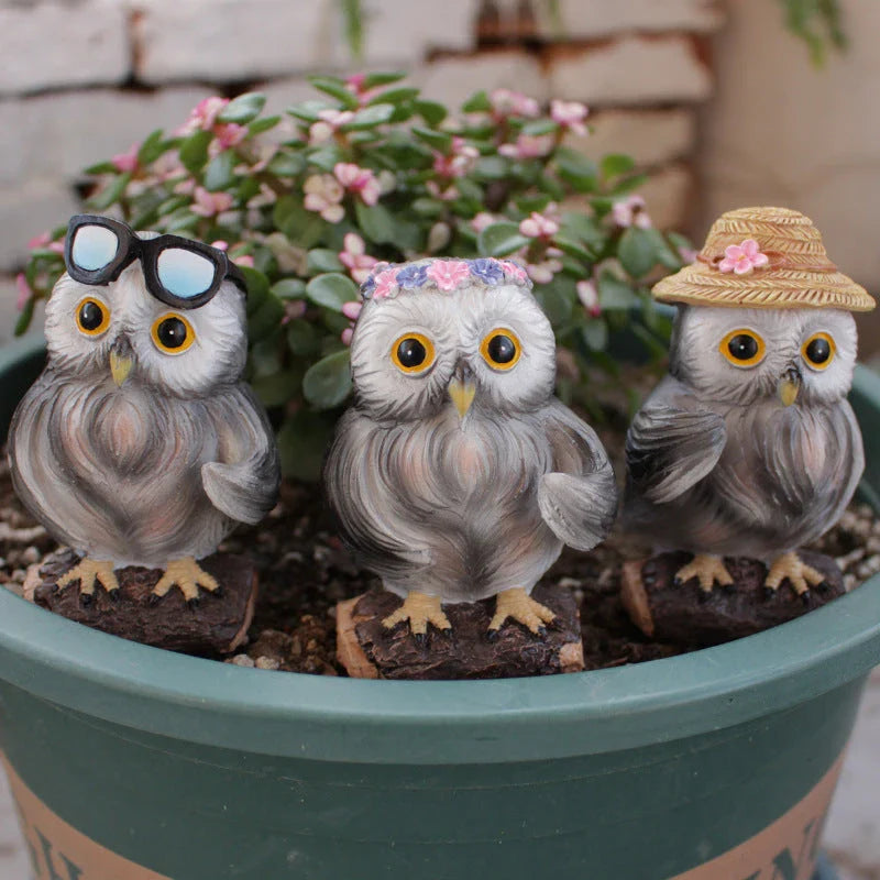 Charming owl resin craft decorations for outdoor garden, courtyard, and indoor display