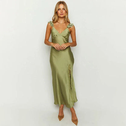 Elegant sleeveless ruffle maxi dress in green with backless design, made of premium silk and polyester blend