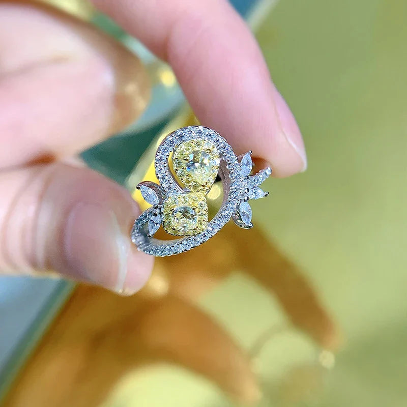 Elegant 925 silver ring with a yellow diamond, a timeless British accessory
